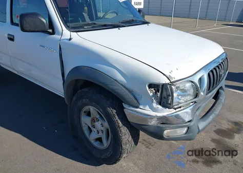 2002 Toyota Tacoma Base V6 из США, поврежденный, VIN 5TEWN72N22Z082412